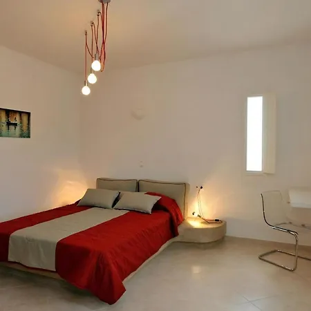 Villa Luxury Vrachos Superior 1-bedroom With Jacuzzi Naousa